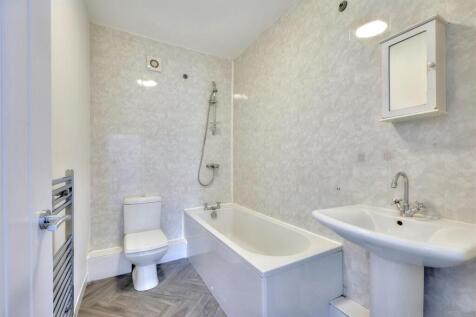 Bathroom.jpeg
