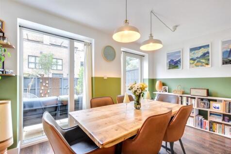 Dining Room (1).jpeg