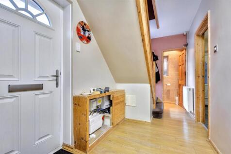 Entrance Hall_1.jpeg