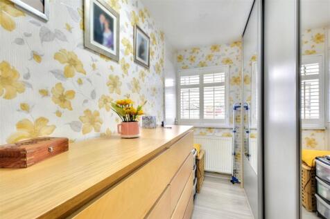 Dressing Room (2).jpeg