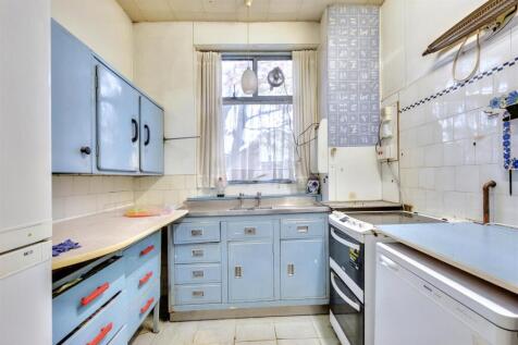 Upstairs Kitchen_2.jpeg