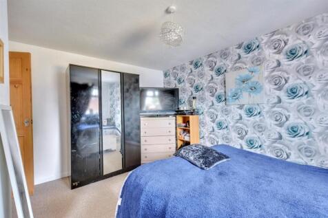 Bedroom One_2.jpeg