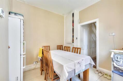 Dining Room_2.jpeg