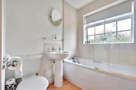 Bathroom.jpeg