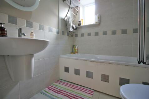 Lower Ground Bathroom
