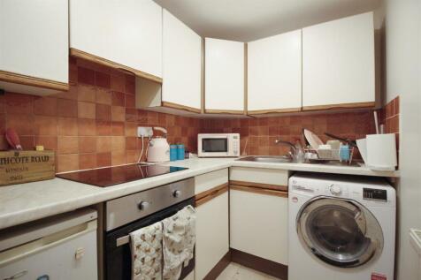 Garden Flat Kitchen