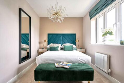 Good size double room ideal for guests