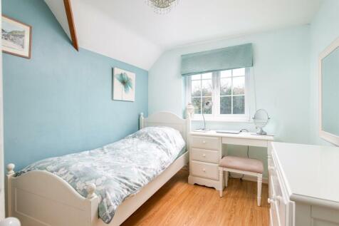 Bedroom4.jpg