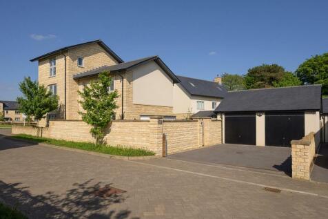 27 Hopton Way - Low Res-4.jpg