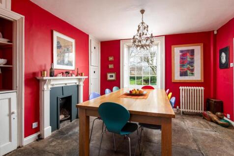 Dining_Room_1.jpeg