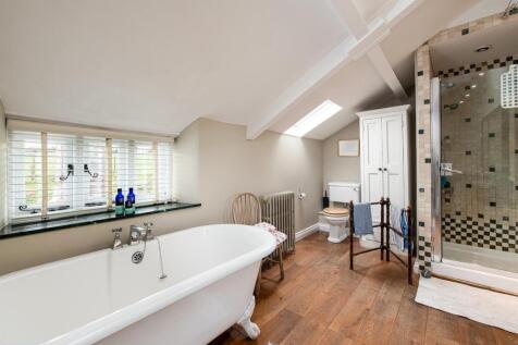 Bedroom1_Ensuite_2.jpeg