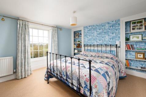 Bedroom2_2.jpeg