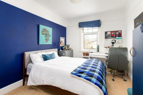 Bedroom4.jpg