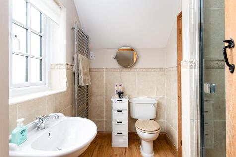 Bedroom1_Ensuite.jpg