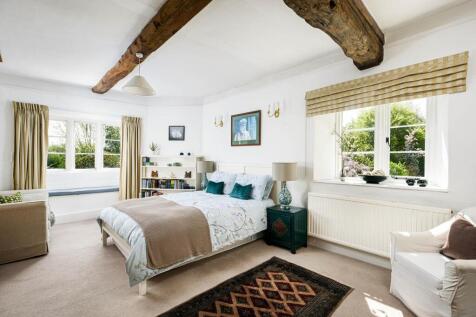 Bedroom2_1.jpg