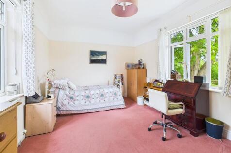 ground floor bedroom