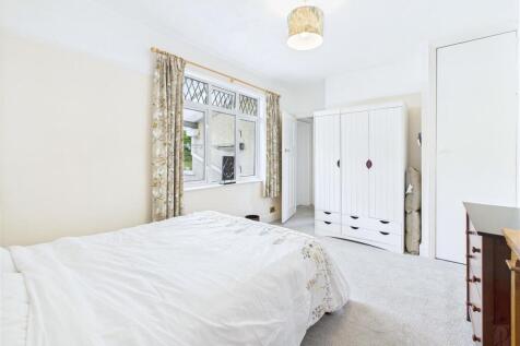 ground floor bedroom