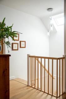 Stairs_1.jpg