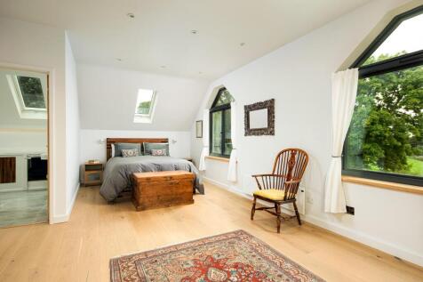 Bedroom1_1.jpg