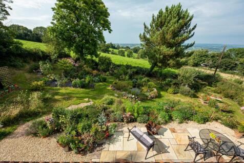 Garden_1.jpg