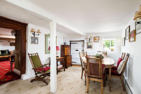 Dining_Room.jpg