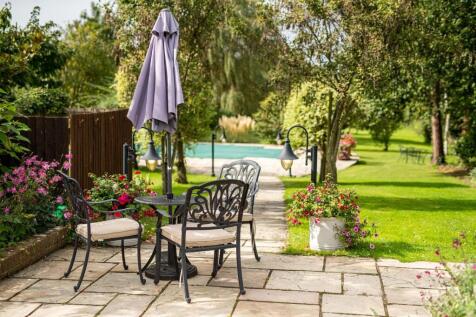 Garden_5.jpg
