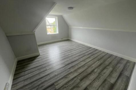 WhatsApp Image 2024-11-04 at 15.00.52 (2).jpeg