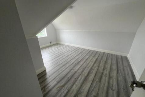 WhatsApp Image 2024-11-04 at 15.00.52 (1).jpeg