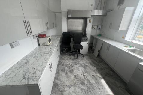 WhatsApp Image 2024-11-04 at 15.00.49.jpeg