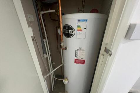 WhatsApp Image 2024-11-04 at 15.00.47.jpeg