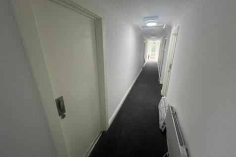 WhatsApp Image 2024-11-04 at 15.00.45 (2).jpeg