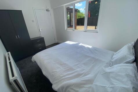 WhatsApp Image 2025-05-12 at 14.26.19 (2).jpeg