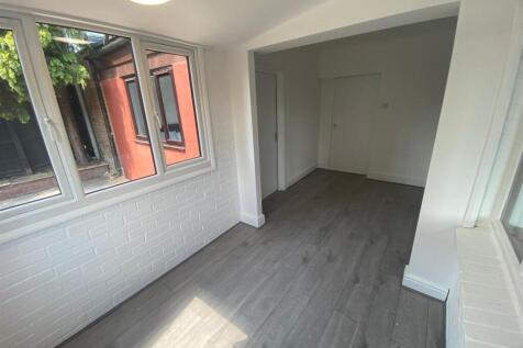 WhatsApp Image 2025-05-12 at 14.26.18.jpeg