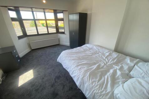 WhatsApp Image 2025-05-12 at 14.26.23 (4).jpeg