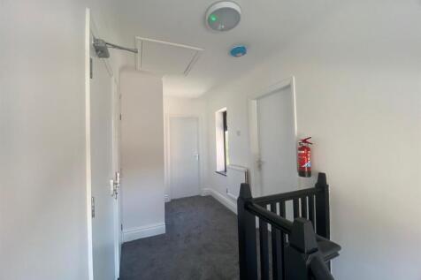 WhatsApp Image 2025-05-12 at 14.26.22 (2).jpeg