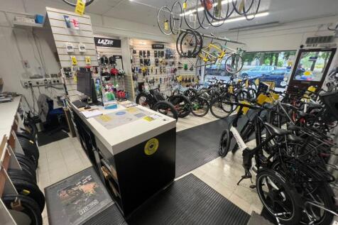 WhatsApp Image 2025-06-24 at 14.07.08_e6db3f99.jpg