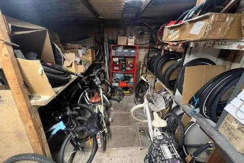 WhatsApp Image 2025-06-24 at 14.07.10_19ef6da8.jpg