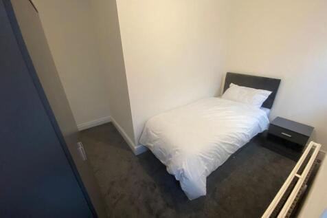 WhatsApp Image 2025-05-12 at 14.26.21 (1).jpeg