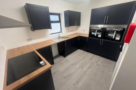 WhatsApp Image 2025-05-12 at 14.35.03.jpeg