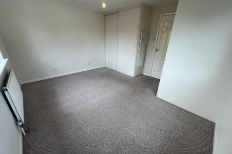 WhatsApp Image 2025-10-21 at 09.20.31_92ea8a52.jpg