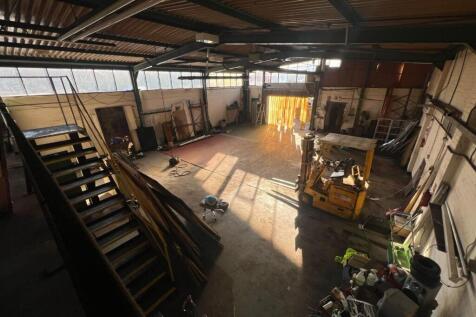 WhatsApp Image 2025-03-03 at 11.09.00 (1).jpeg