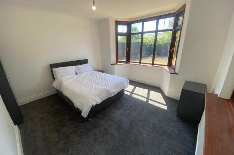 WhatsApp Image 2025-05-12 at 14.26.22 (4).jpeg