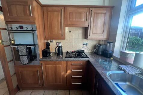 WhatsApp Image 2025-11-04 at 15.15.06 (4).jpeg