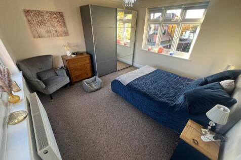 WhatsApp Image 2025-11-04 at 15.15.06 (9).jpeg