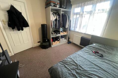 WhatsApp Image 2025-11-04 at 15.15.06 (6).jpeg