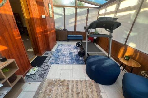 WhatsApp Image 2025-11-04 at 15.15.04 (3).jpeg