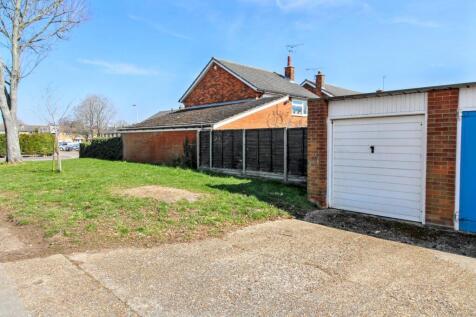 GARAGE/PARKING