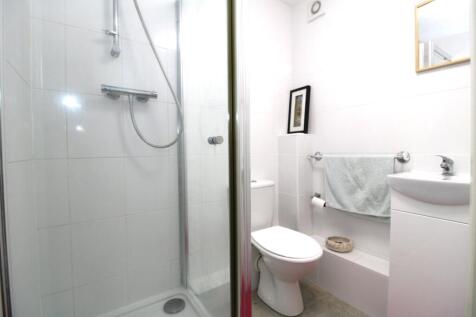 ANNEX SHOWER ROOM