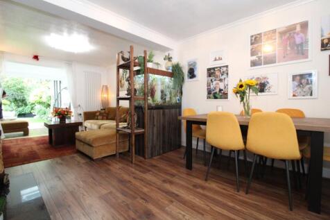 lOUNGE/DINER