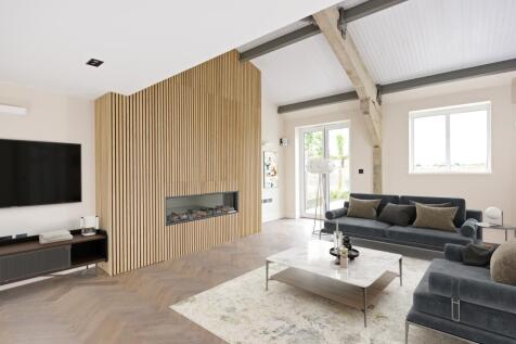 Cedar Barn Living Room 02